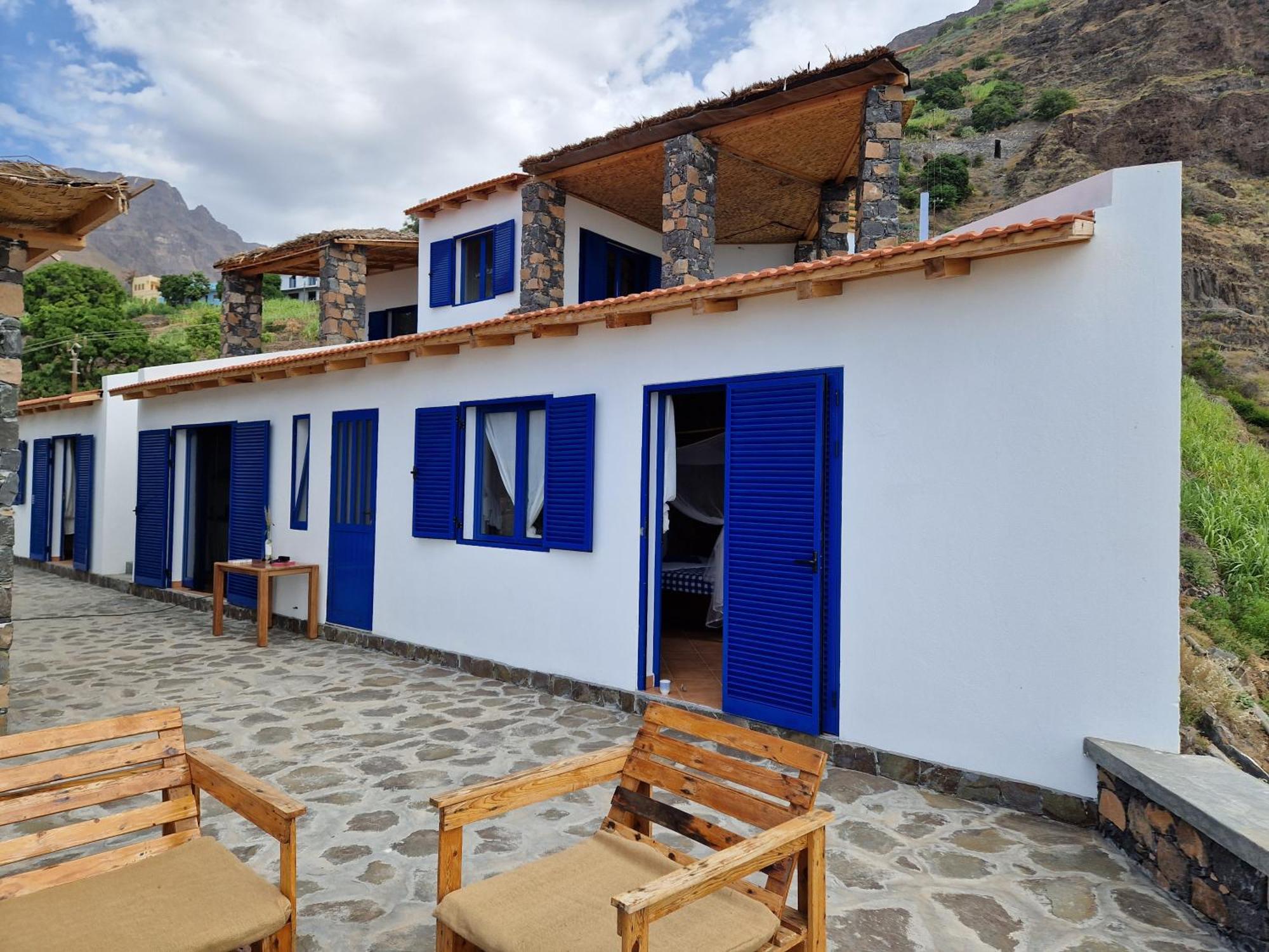 Casa Saude Bed & Breakfast Seladinha Exterior photo