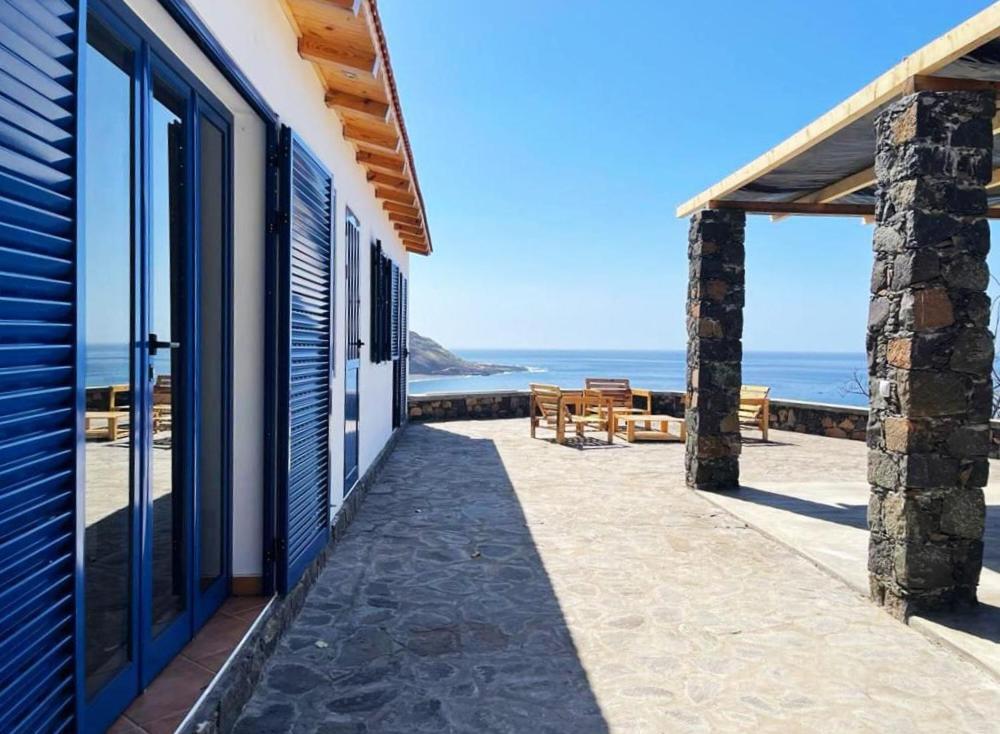 Casa Saude Bed & Breakfast Seladinha Exterior photo